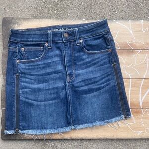 American Eagle Jean Skirt Size 6